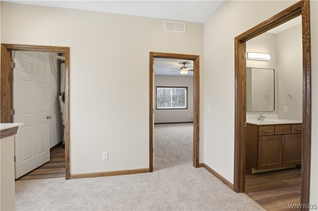 1130 Orchard Park Road - Photo 14