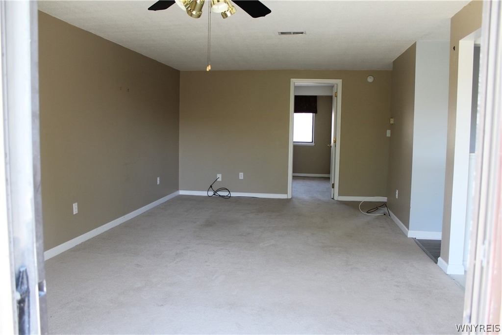 3948 Ridge Lea Road - Photo 9