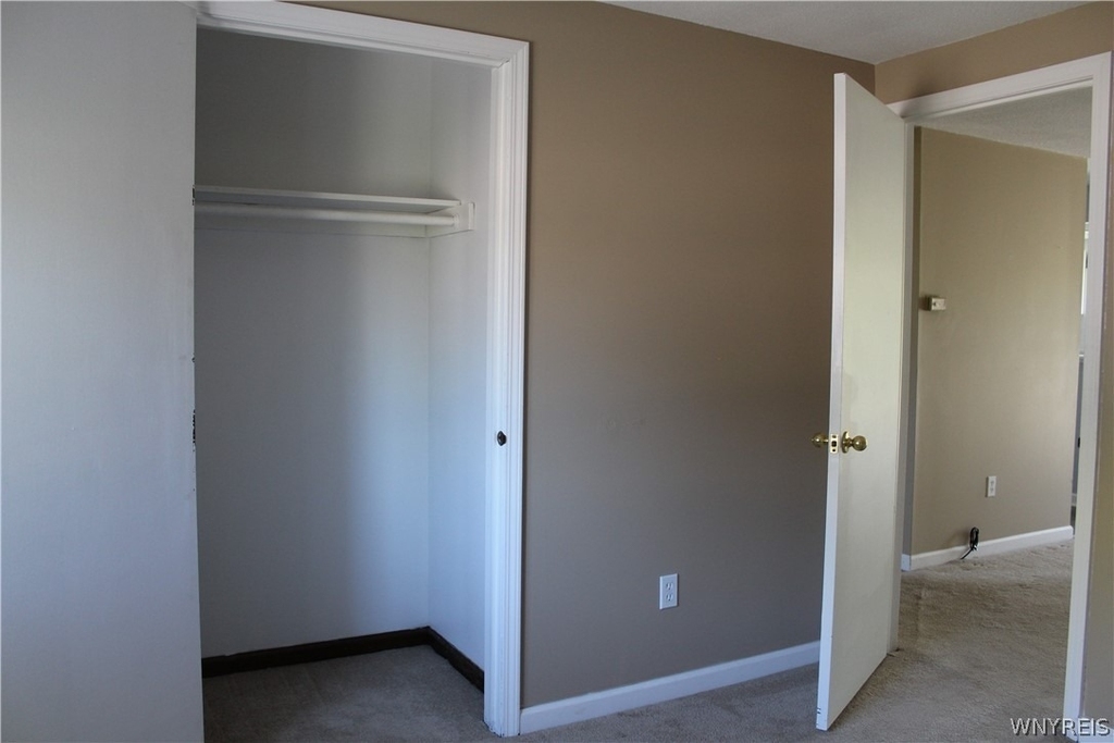 3948 Ridge Lea Road - Photo 14