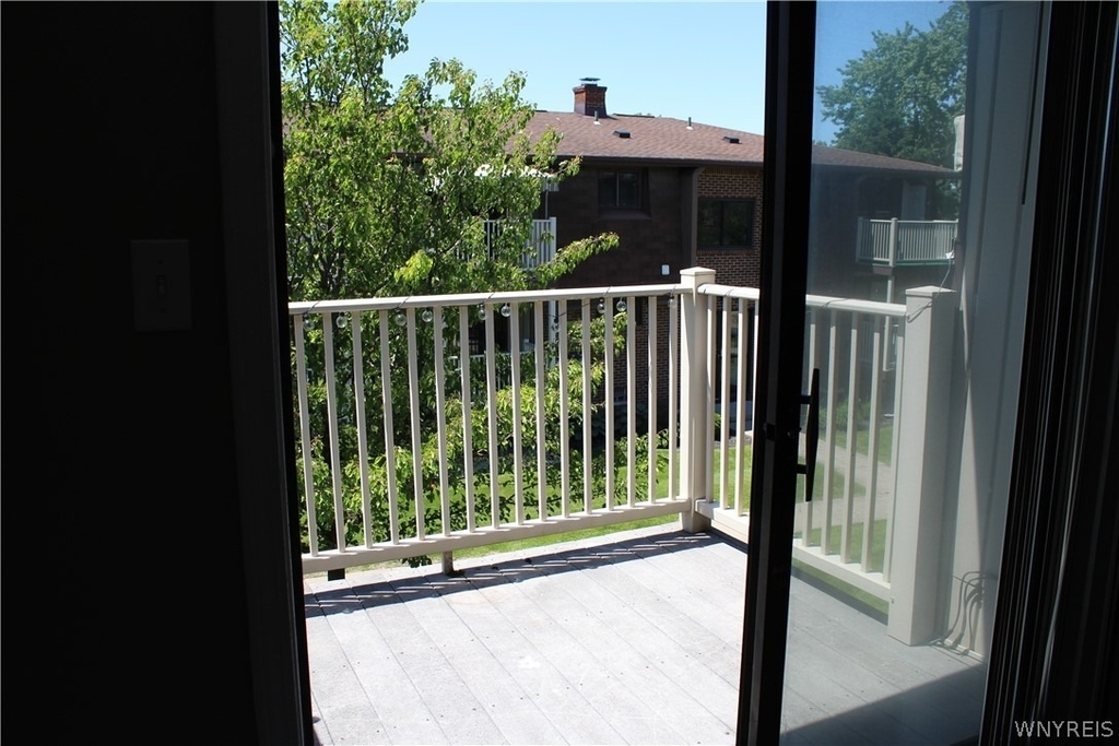 3948 Ridge Lea Road - Photo 11