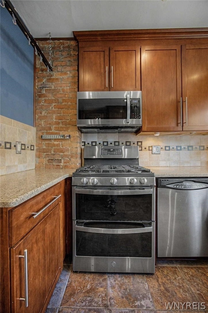 118 Ashland Avenue - Photo 18