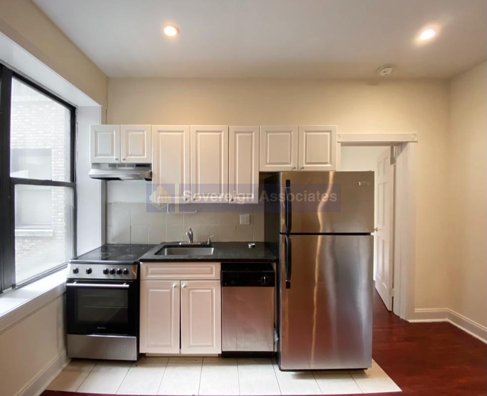 250 Fort Washington Avenue - Photo 3