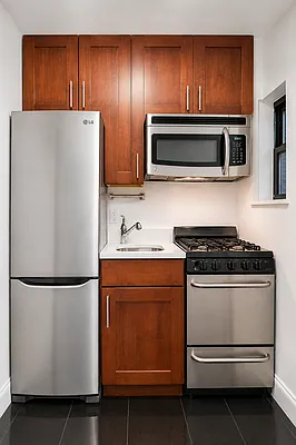 523 East 85th Street - Photo 1