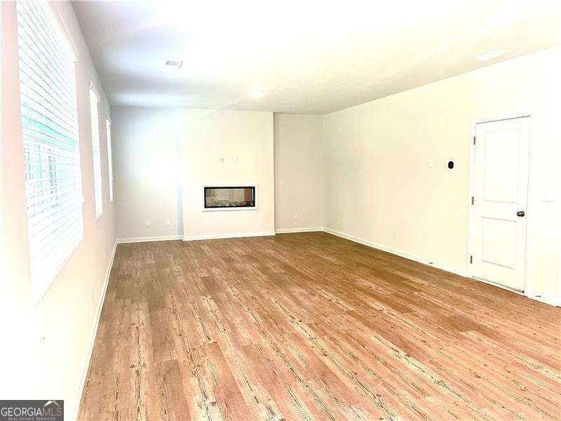 667 Summerwood Lane - Photo 11