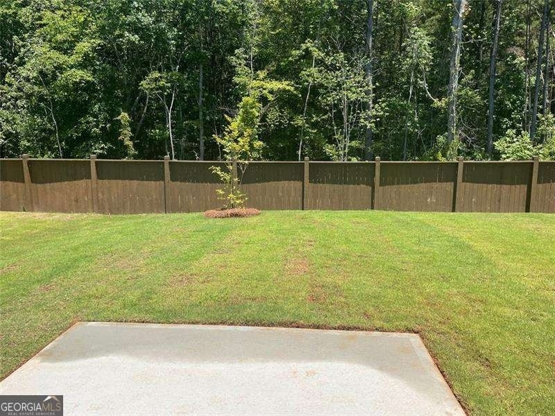 667 Summerwood Lane - Photo 1