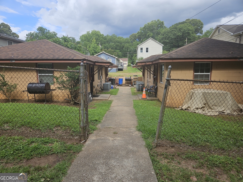 1148 Booker Avenue Sw - Photo 0