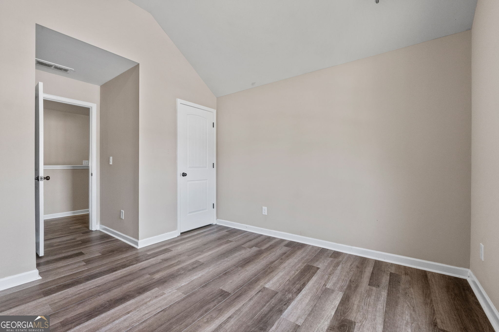 475 Louise Way - Photo 26