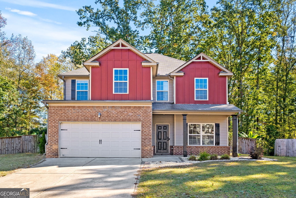 475 Louise Way - Photo 0
