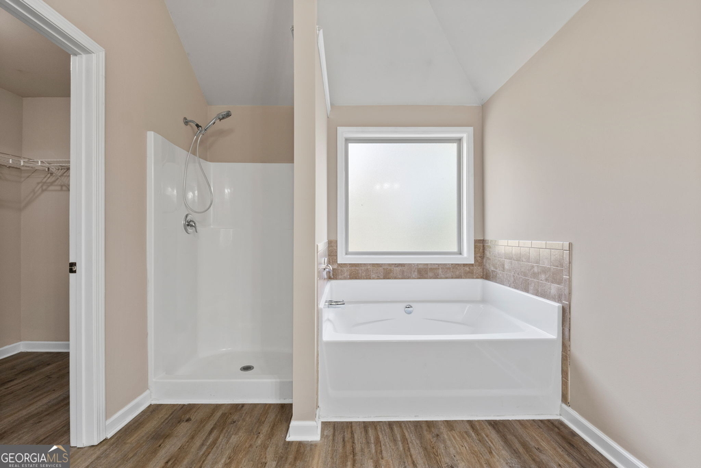 475 Louise Way - Photo 19