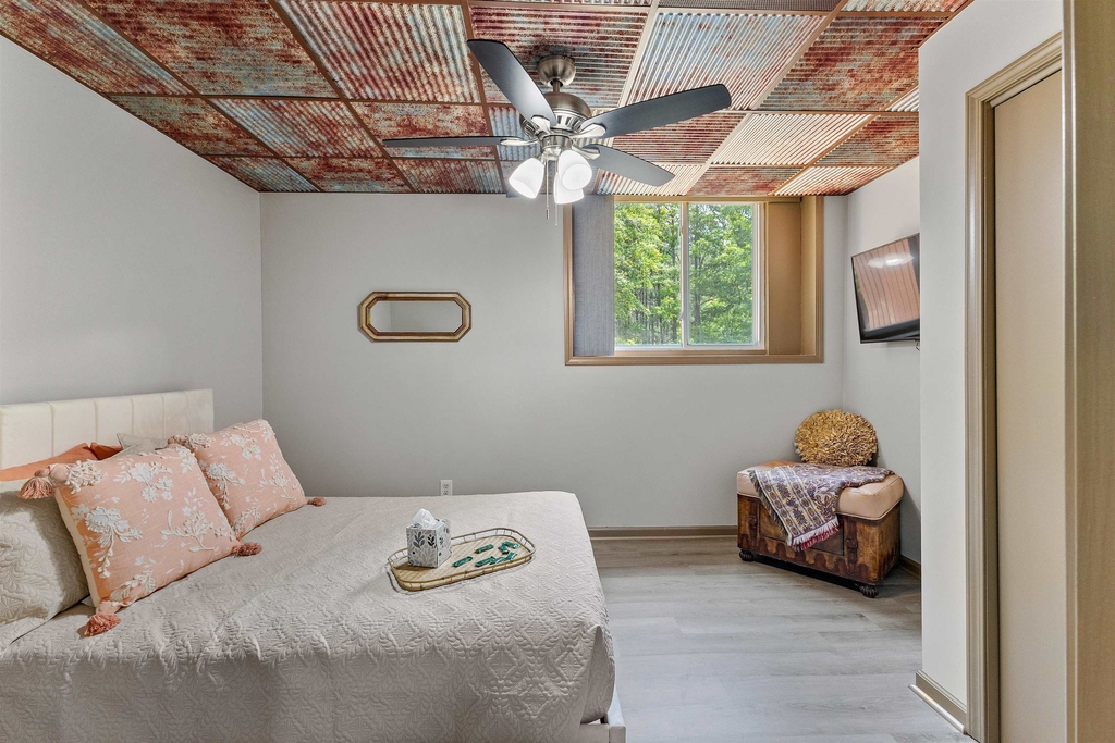 137 Odith Road - Photo 10
