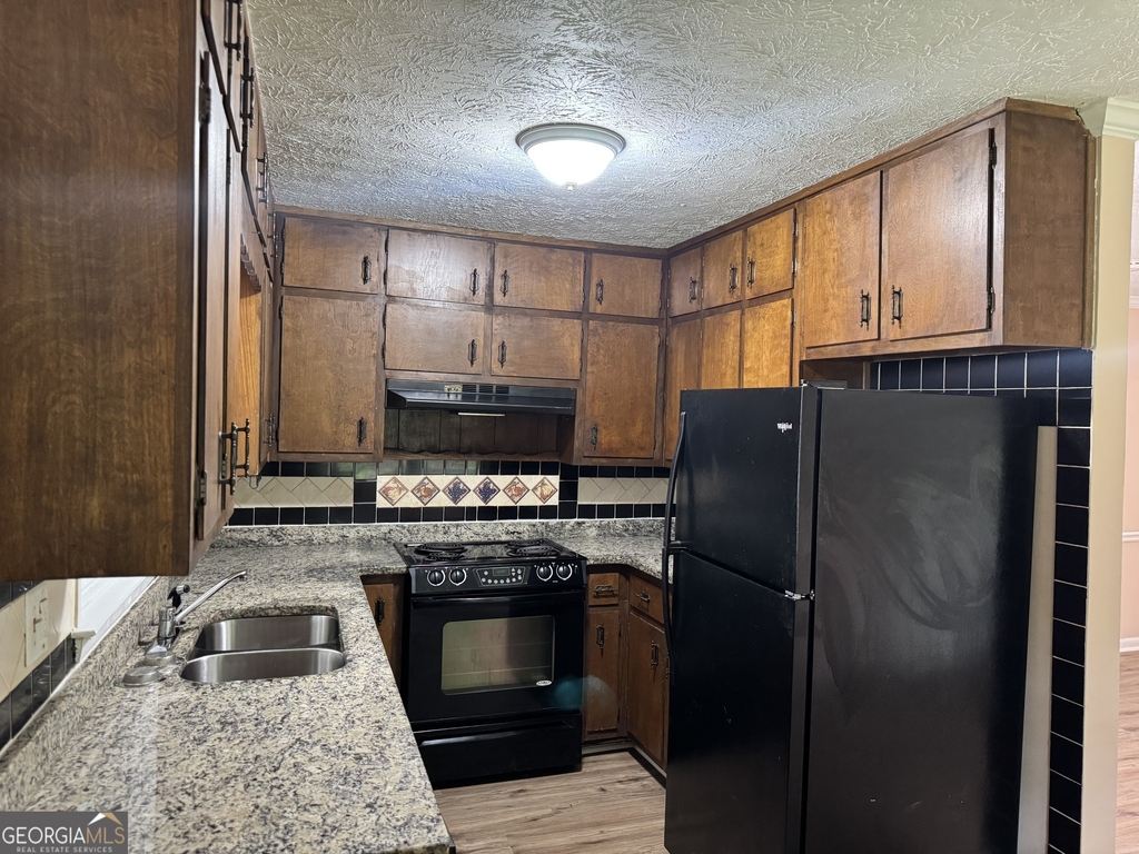 827 San Miguel Drive - Photo 2