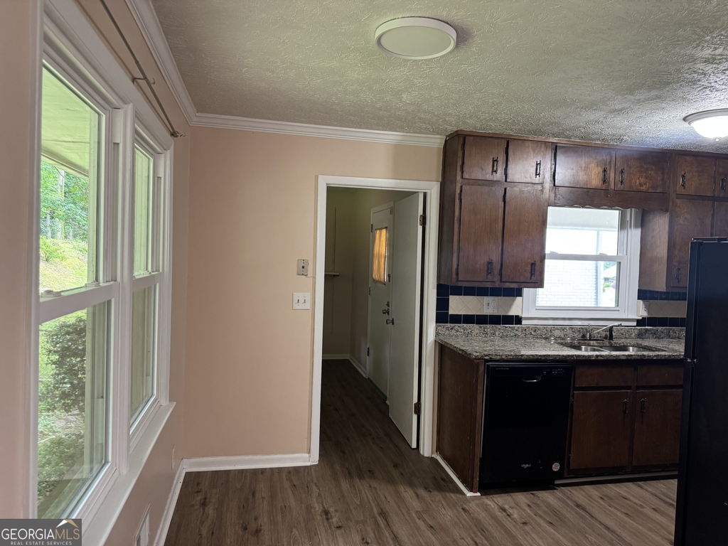 827 San Miguel Drive - Photo 5