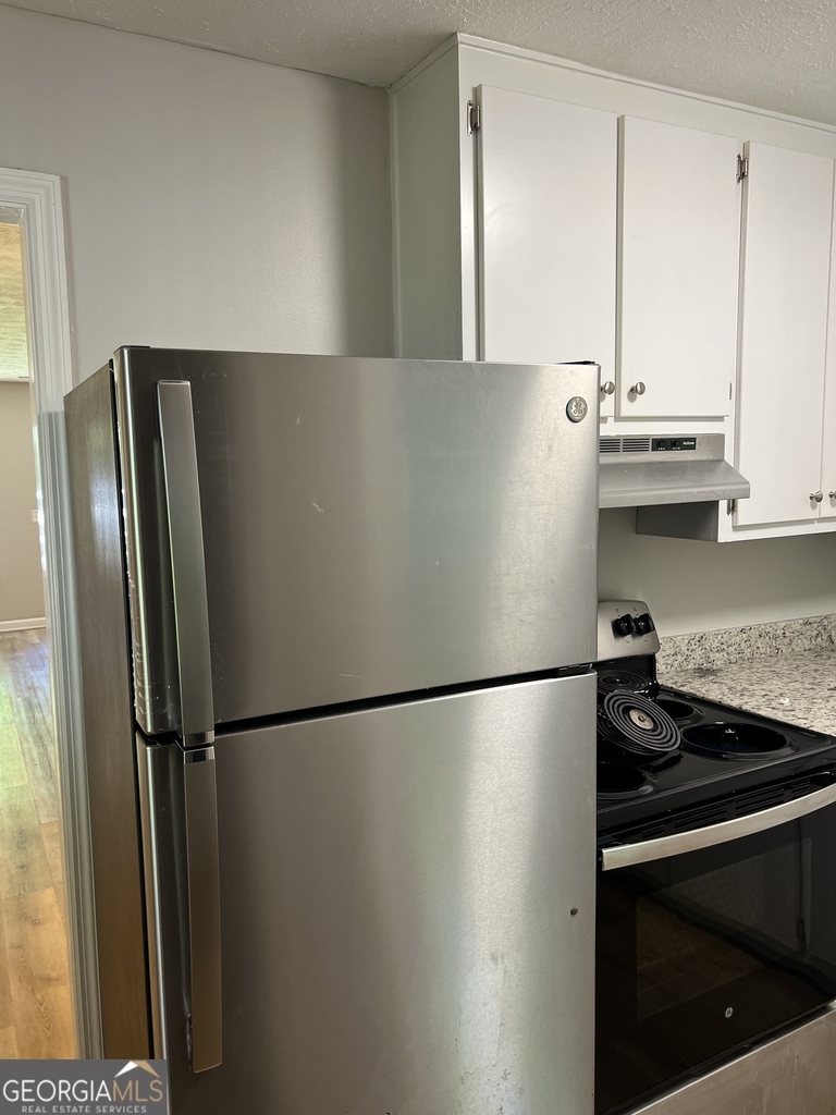 1013 Motley Street - Photo 3
