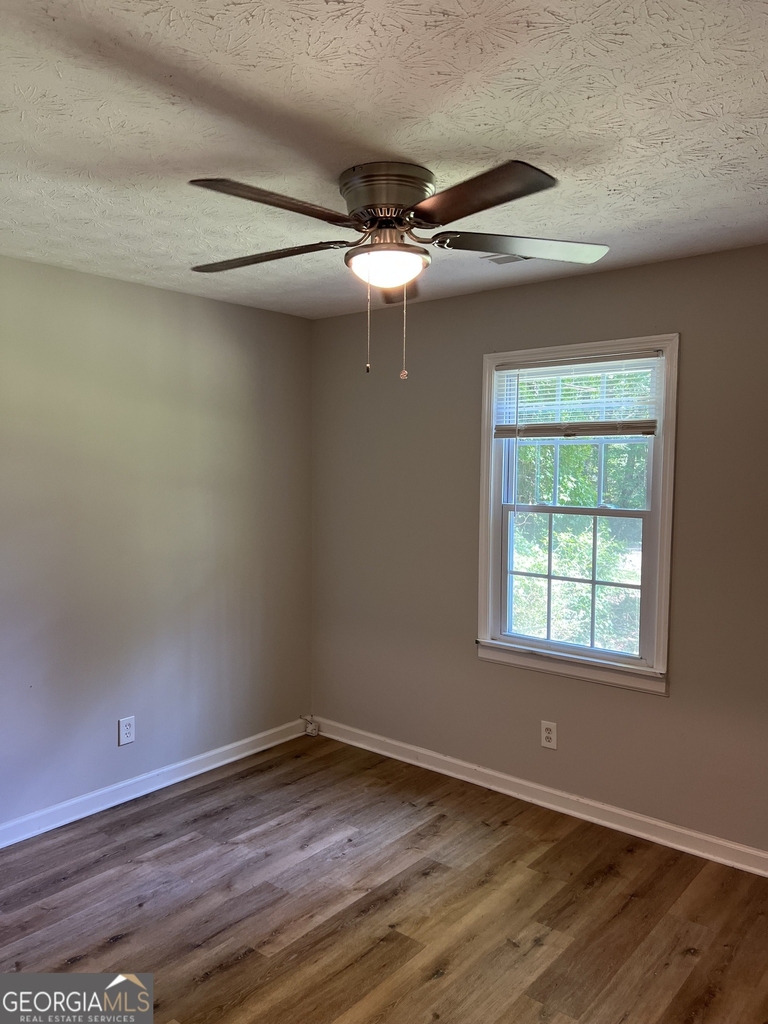 1013 Motley Street - Photo 5