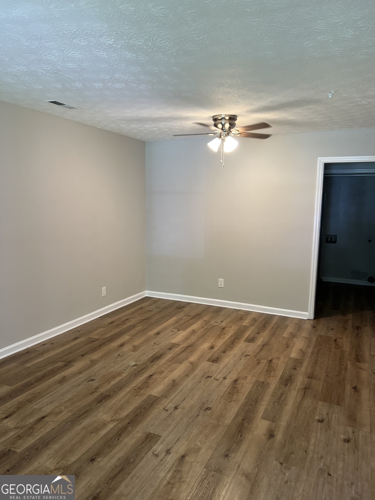 1013 Motley Street - Photo 1