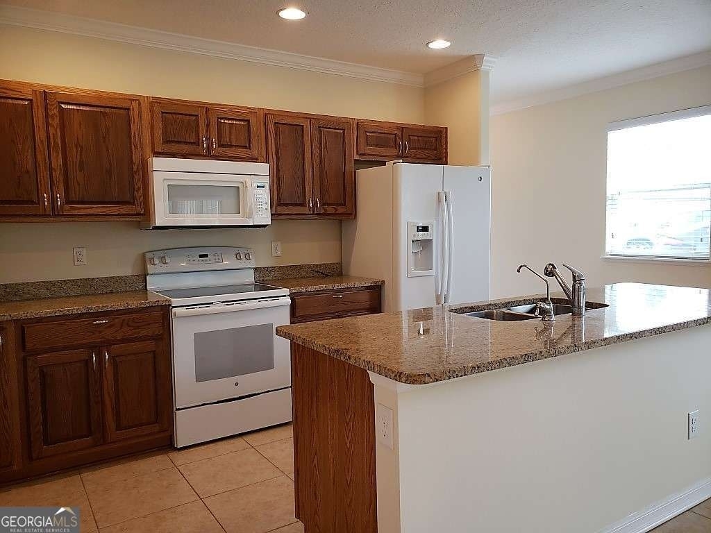 110 Cedar Circle - Photo 3