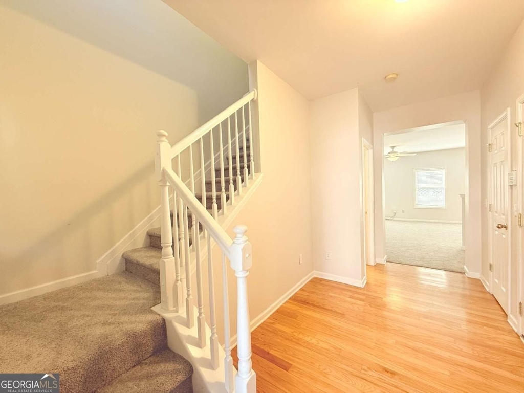 1833 Willow Branch Lane Nw - Photo 3