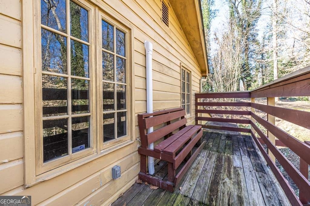 1570 Spring Lane Nw - Photo 4