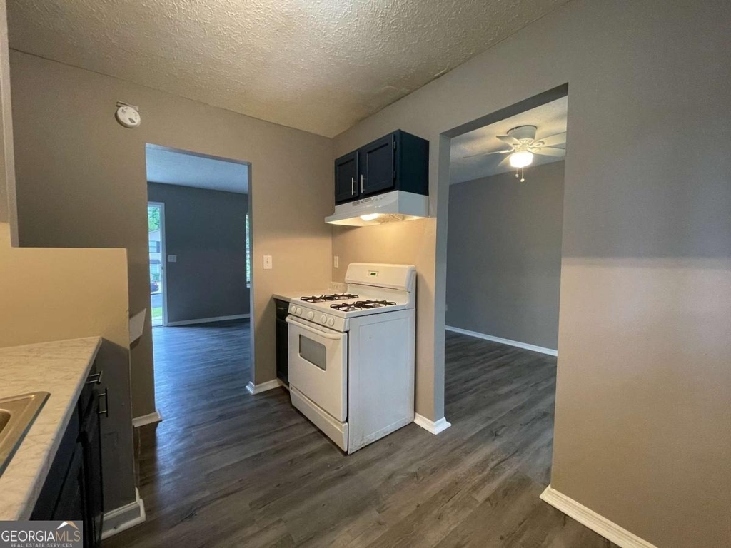 4554 Doral Drive Sw - Photo 6