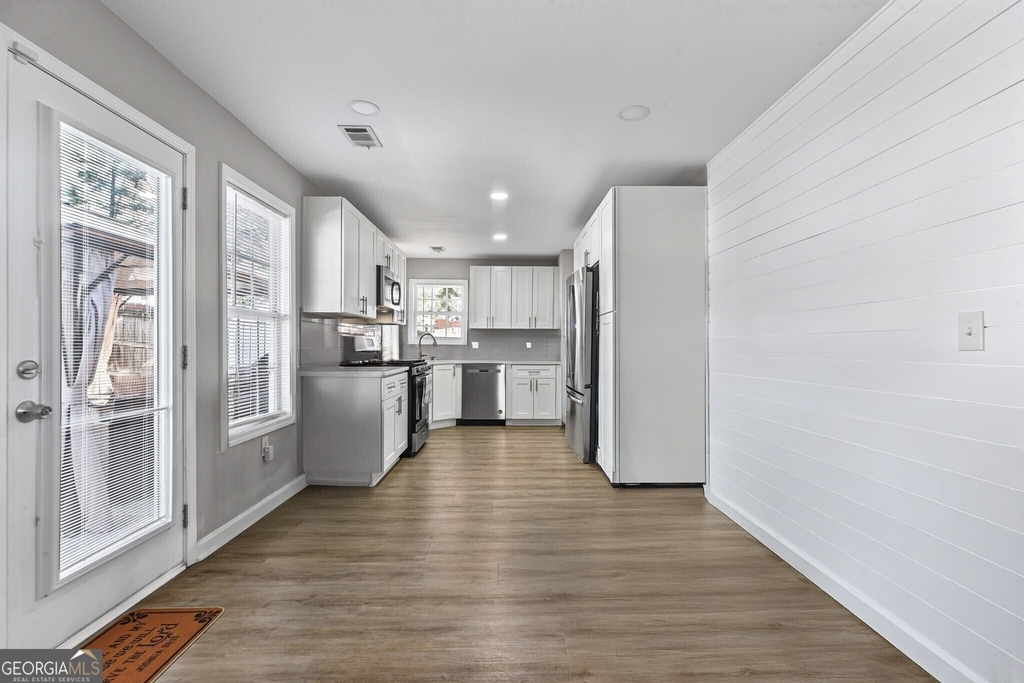 5720 Crow Drive - Photo 7