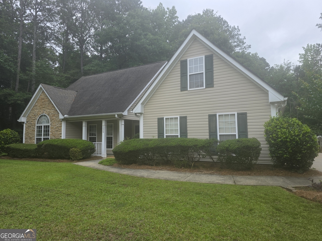 135 Kingsbrooke Cir - Photo 0