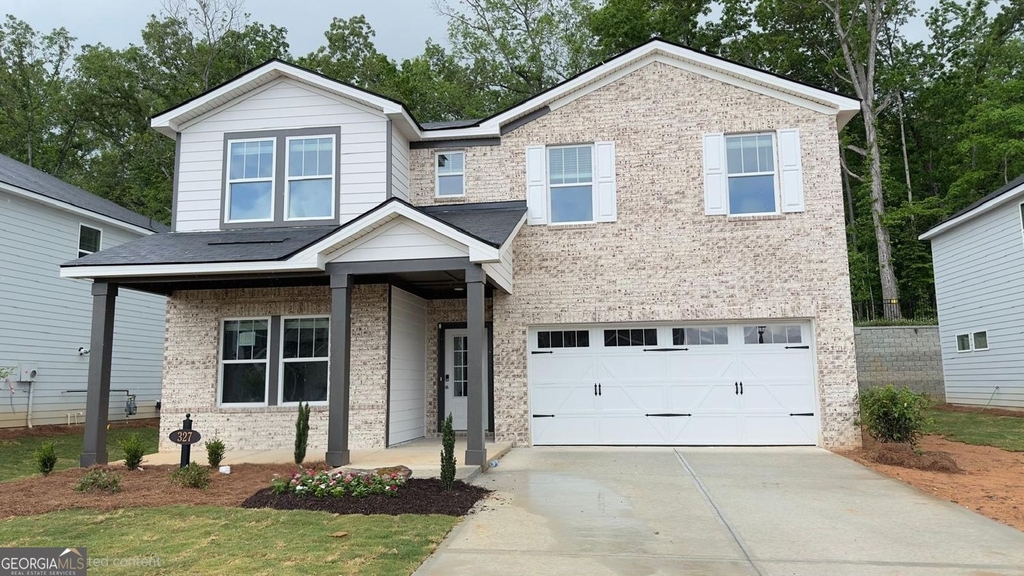 327 Valley Oak Drive - Photo 0