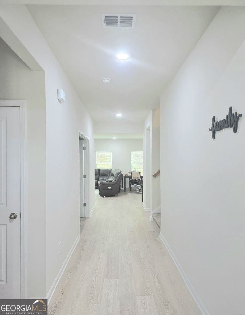327 Valley Oak Drive - Photo 10