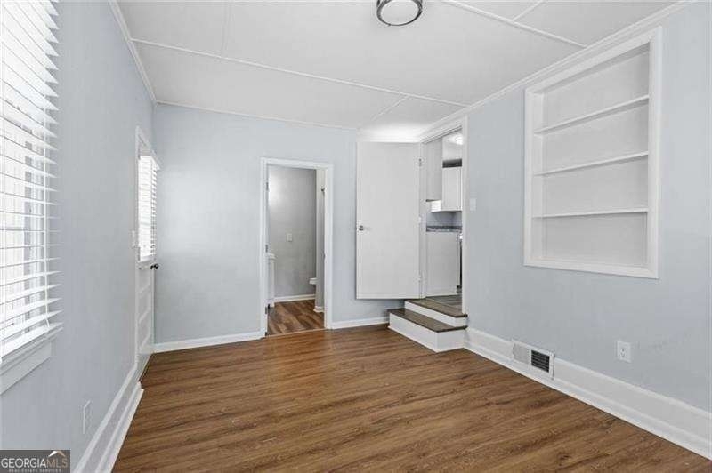 2363 Beverly Lane - Photo 9