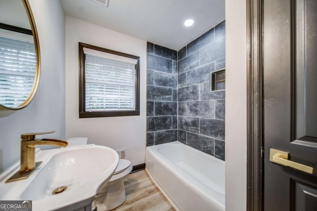 2020 Marvin Lane Sw - Photo 20