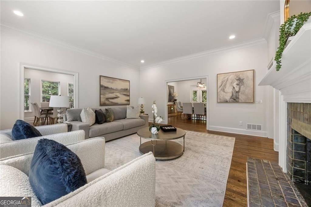 1260 Heards Ferry Road - Photo 12