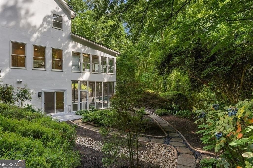 1260 Heards Ferry Road - Photo 67
