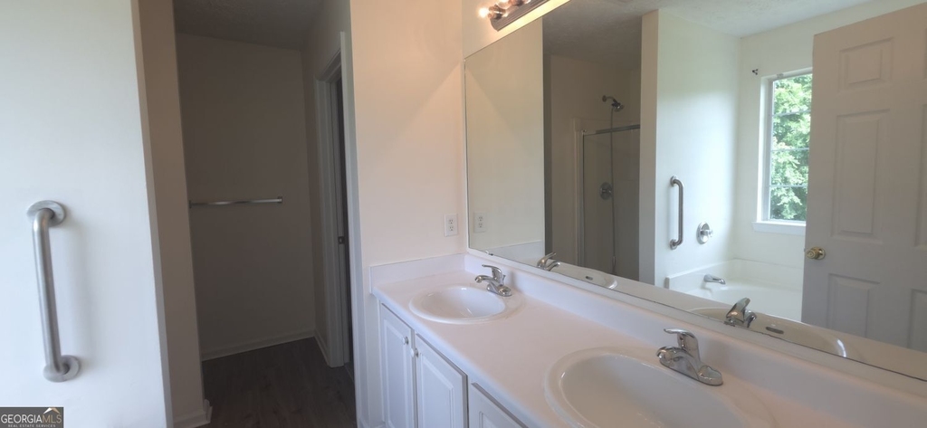 2895 Gallery Grove - Photo 12