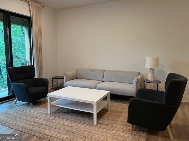 112 Rogers Street - Photo 2