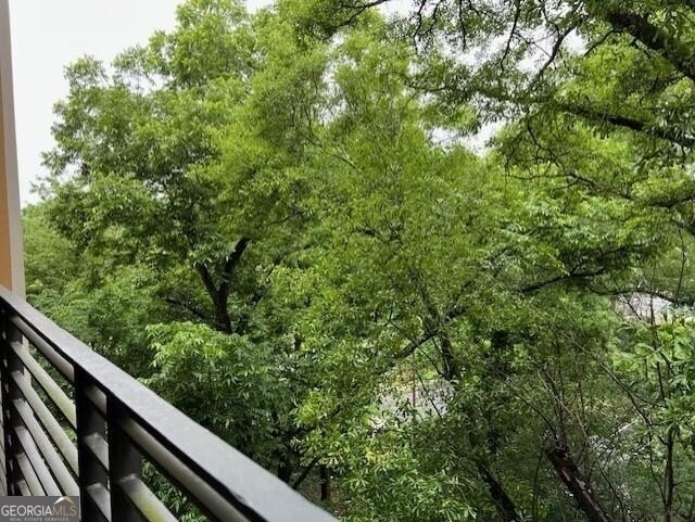 112 Rogers Street - Photo 4