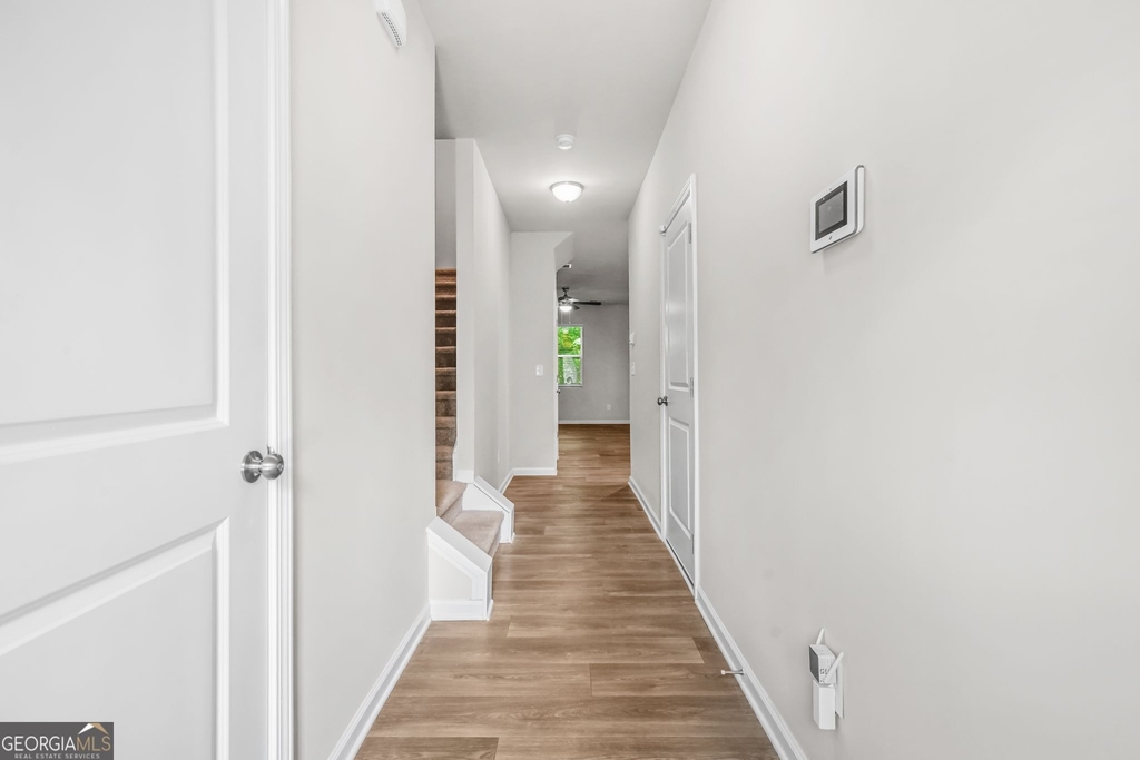 3181 Meadowstone Lane Sw - Photo 3