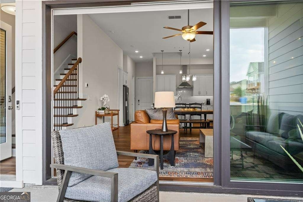 637 Stickley Oak Way - Photo 4