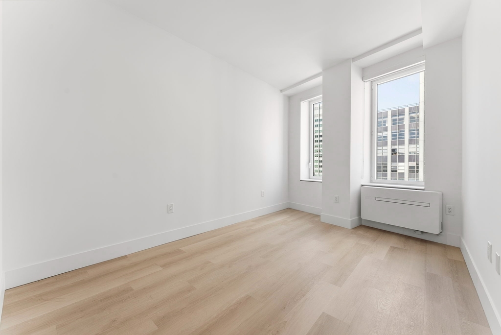 55 Broad Street - Photo 1