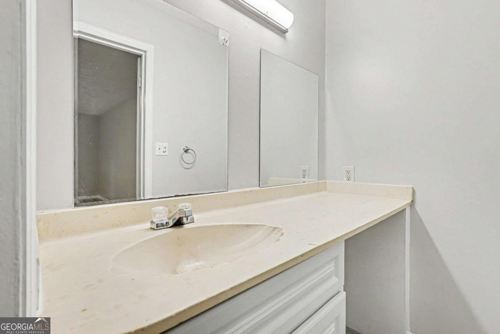 3743 Poplar Drive - Photo 13