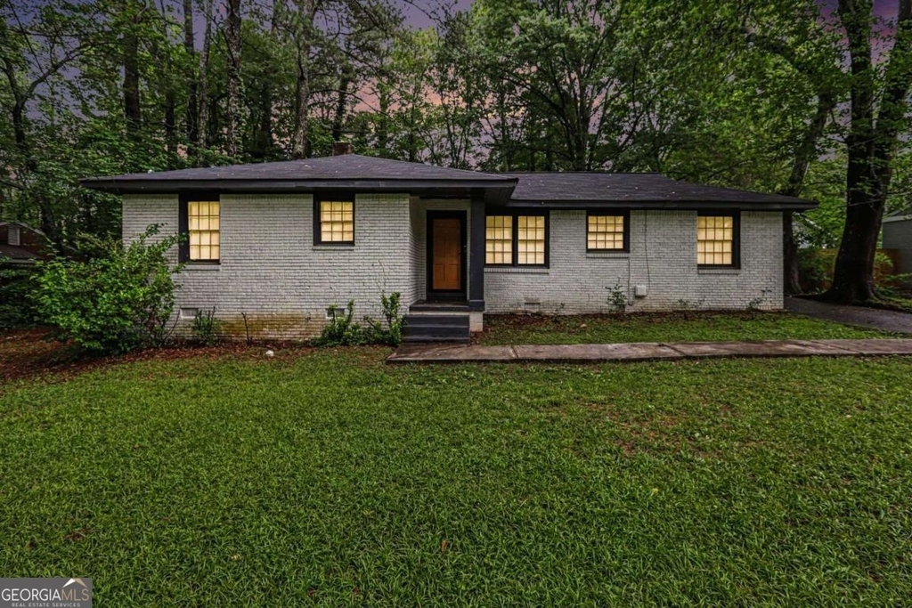 3743 Poplar Drive - Photo 0