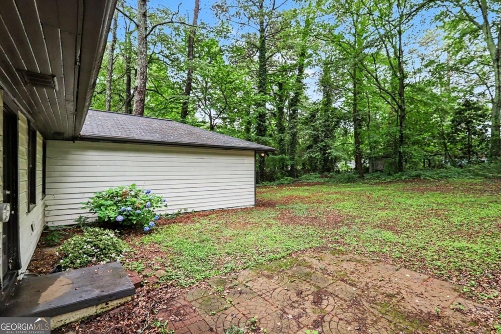 3743 Poplar Drive - Photo 18