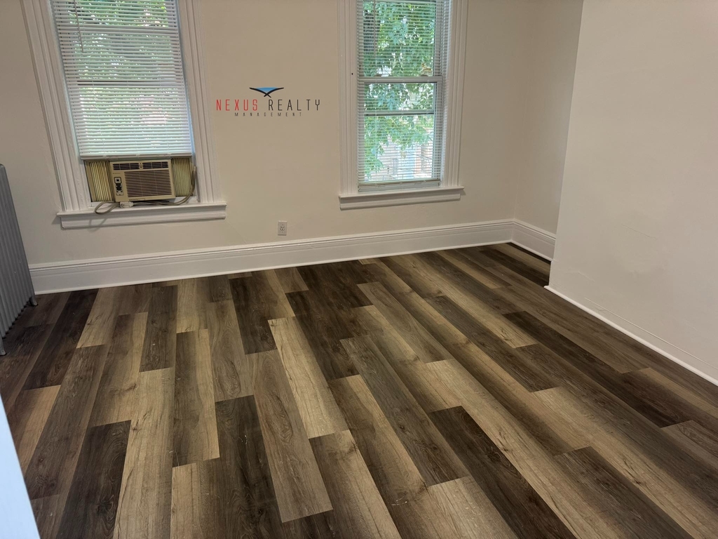23-62 37th Street - Photo 9