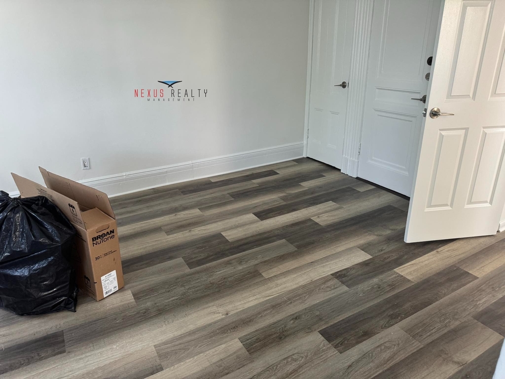 23-62 37th Street - Photo 10