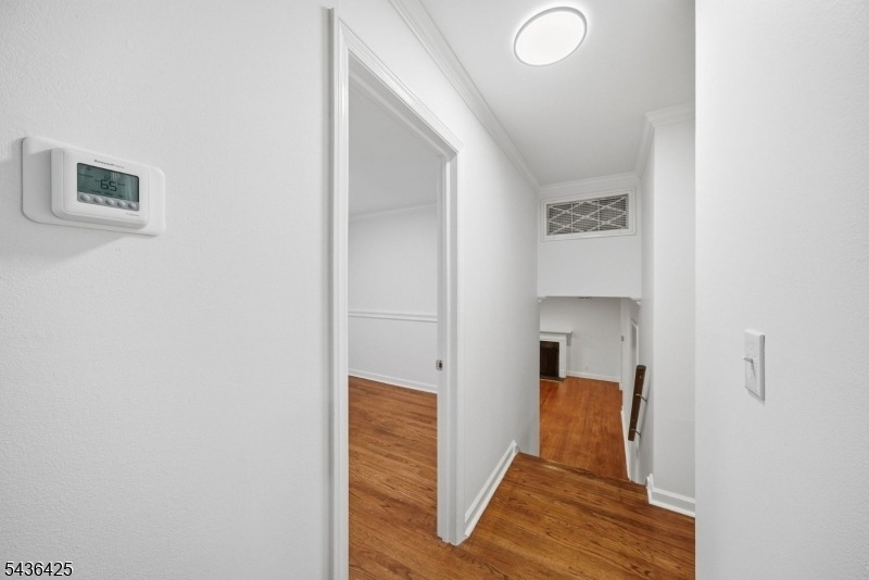 10 Lloyd Ave - Photo 29