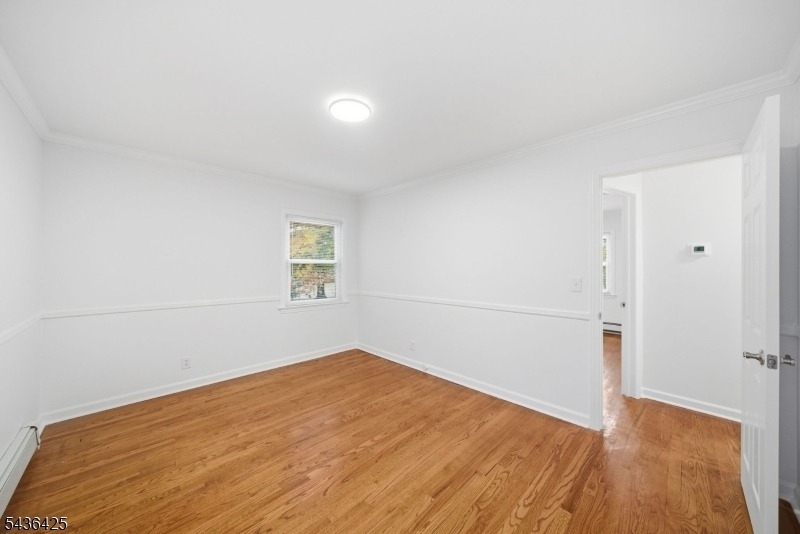 10 Lloyd Ave - Photo 31