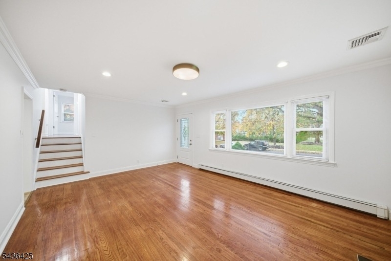 10 Lloyd Ave - Photo 21