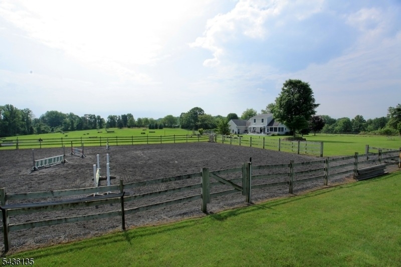 96 Pickle Rd - Photo 2