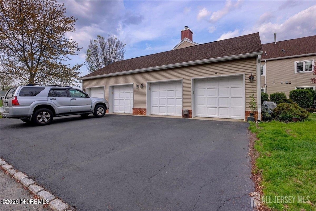 38 Rutland Lane - Photo 2