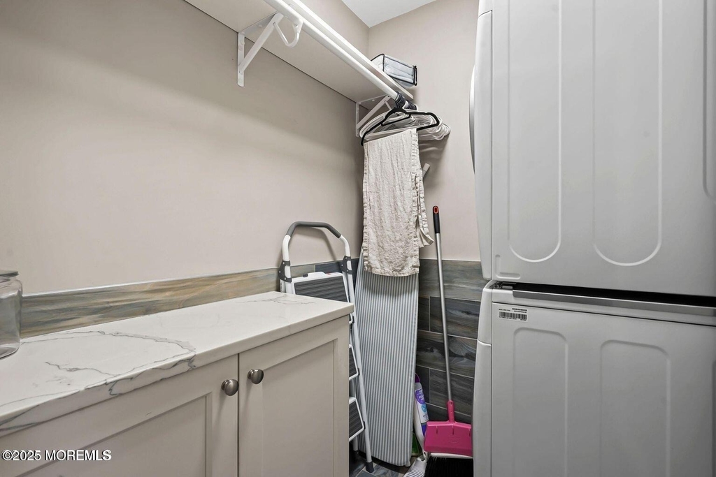 675 Ocean Avenue - Photo 29