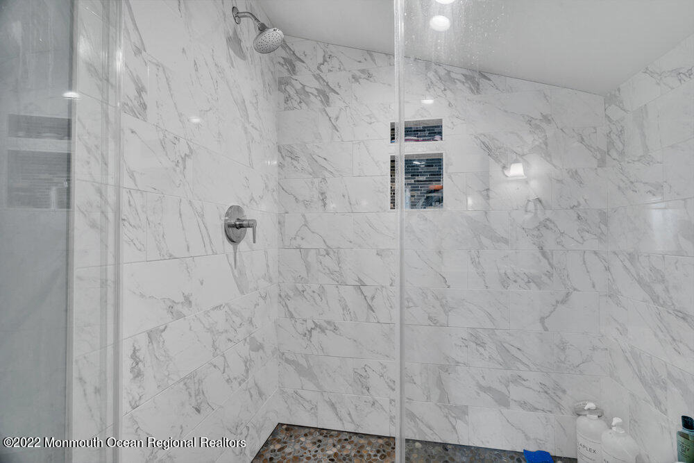 368 1st Avenue - Photo 24