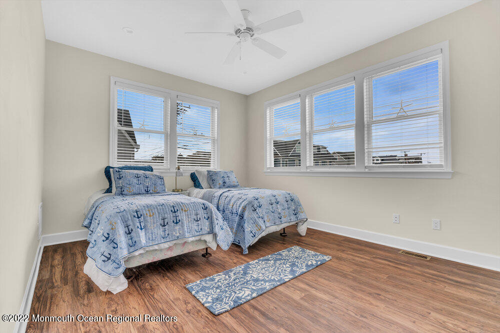 368 1st Avenue - Photo 13